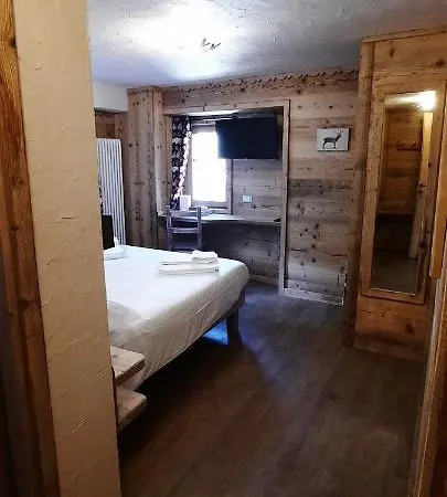 Le Chalet Du Paradis Gasthof Cogne