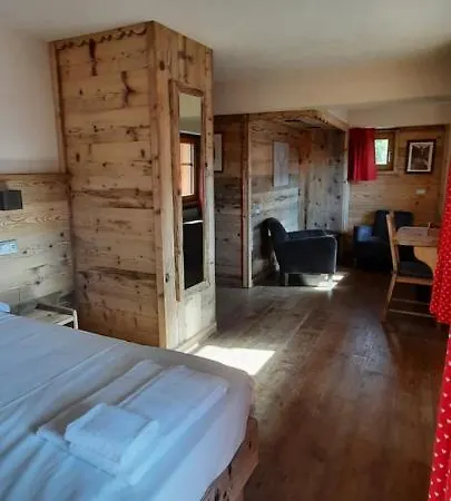 Le Chalet Du Paradis Gasthof